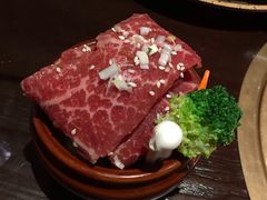 -山川小町·极番烧肉(新地假日广场店)