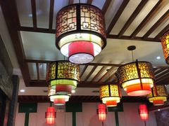 大堂-石头门坎