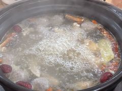-濠轩阁特色生蚝火锅(水湾路店)