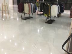 -日月光中心广场