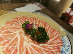 -尚尚仙·酸汤猪手·猪肚鸡火锅(华联万柳购物中心店)