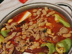 -彭记铁锅肥肠(东四总店)