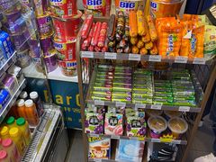 -全家便利店(上海火车站站二店)