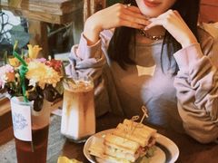 -西关84·History·Art·Cafe