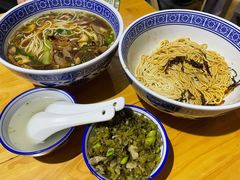 蛤蜊猪肝面-沪西老弄堂面馆(定西路店)