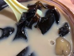 -八婆婆烧仙草(中山路店)