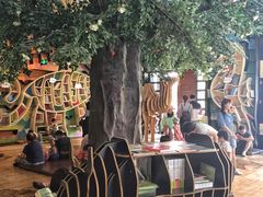 -钟书阁(松江泰晤士小镇店)