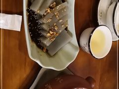 -小厨子私房菜·云南美食店