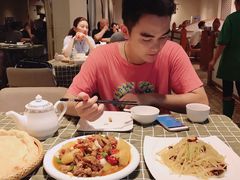 -巴扎美食·新疆菜·西域歌舞表演餐厅(新疆大厦店)