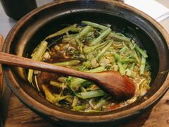 -不二啫·广府啫啫煲(江燕路万科里店)