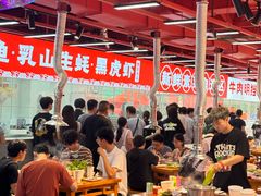 -养牛邓·潮汕牛肉海鲜自助火锅(广州店)