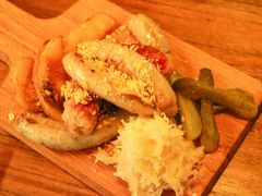 -麦落精酿啤酒餐吧(先农大院店)