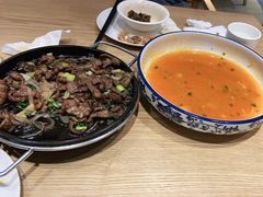 -秦香阁·西北家常菜(徐汇日月光中心店)