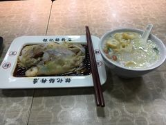 -银记肠粉店(新港西路店)