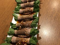 薄荷牛肉卷-滇越乘象云南餐厅(次渠店)