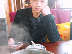 -亿诣蝎府炸酱面羊蝎子火锅(酷车小镇店)