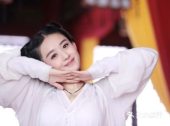 疫情期间重温《花千骨》，花千骨绝对是典型的美强惨角色