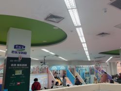 -孩子王童乐园(武汉永旺店)