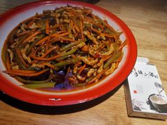 -思博半步颠小酒馆(梦时代店)