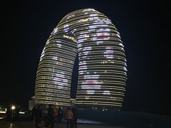 -湖州太湖旅游度假区-月亮广场