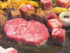 -阿亲家·韩式无限烤肉(花果园店)