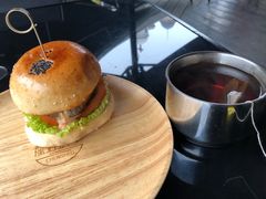 -龙治汉堡(中华城店)