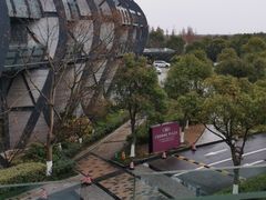 -上海滴水湖皇冠假日酒店