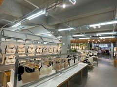 -杭州东升服装小商品市场