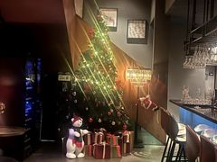 -弦月窗LUNETTE BY AMANDA(复兴路店)