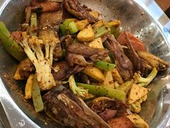 鸭下巴大锅-嘎嘎鸭下巴·爆辣干锅(明教寺店)