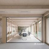 由马车房和车间改造的共享工作空间REMISE