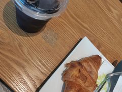 美式咖啡-星巴克(深圳梅林虹湾店)