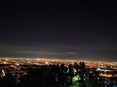 -鬼笑石后山停车场
