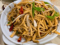 油泼豆皮-满口香饭店