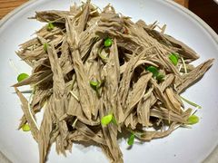 -林间山庄