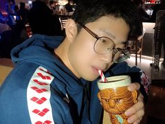 -TZ House音乐现场(来福士中心店)