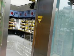 -周黑鸭(深圳大新地铁站店)
