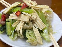 -刘信牛羊肉泡馍小炒(回民街店)