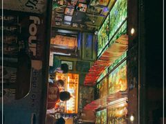 -丽纳尔斯酒吧咖啡LENORE’S BAR(三经街店)