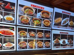 -八府香鸭·啫啫煲(华山路店)