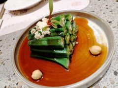 -小鹅皇港式餐厅(新抚万达店)