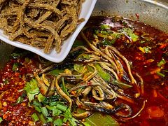 -乐山第一家临江鳝丝(茶坊路店)