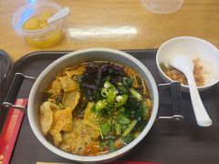 -丽丽三鲜螺蛳粉(田林路店)