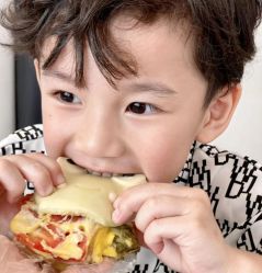 -BabyMonster小怪兽亲子派对·餐厅乐园(金月湾店)
