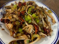 -公寓家常菜馆(海军博物馆店)