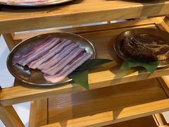 -闻老头·菊花炭烤肉(D11店)