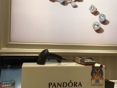-Pandora潘多拉珠宝(武商广场店)