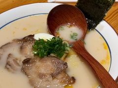 -晶吉·居酒屋·烧鸟·生鱼饭(中山区民主广场店)