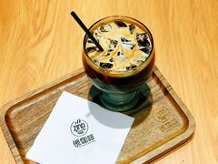 -ZING COFFEE 镜咖啡