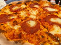 -城市大道红炉披萨烘焙坊